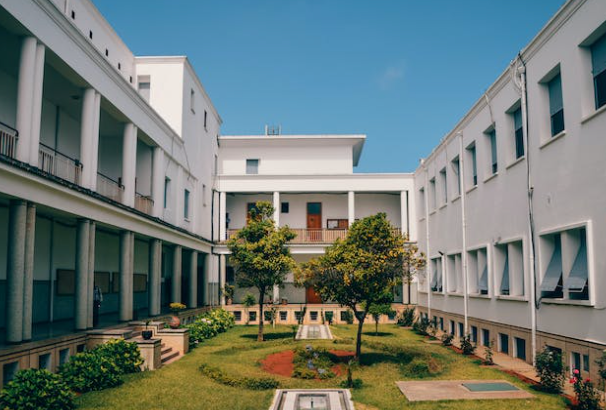 英国苏格兰留学费用一揽子指南.png